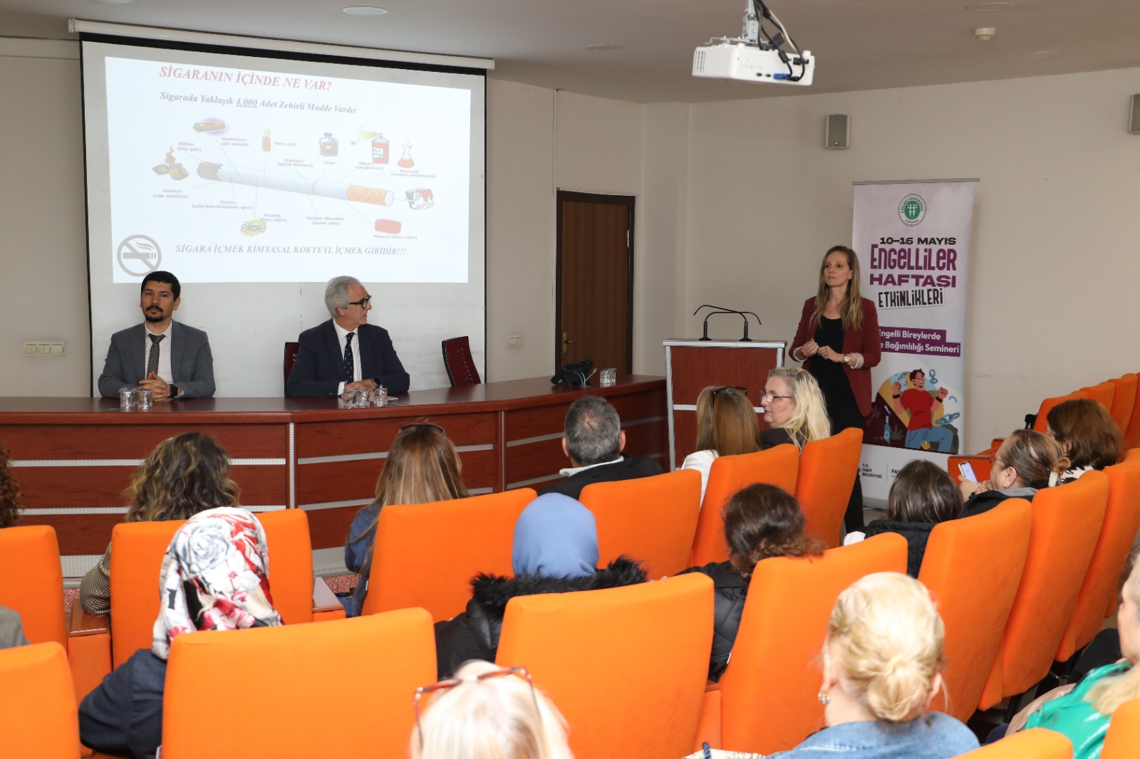 Seminer (3)