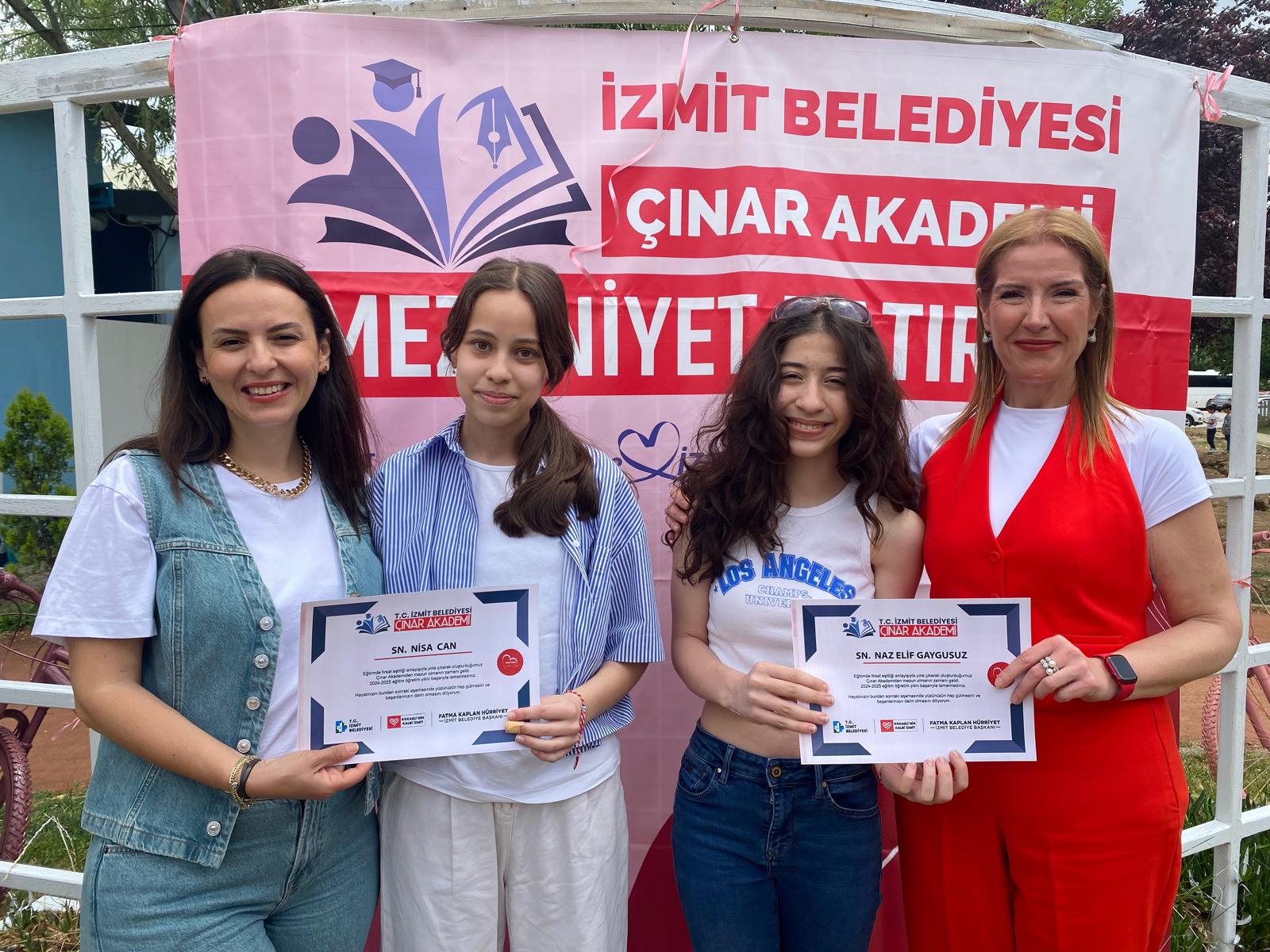Çinar Akademi LGS Merkezi ilk mezunlarini verdi (4)
