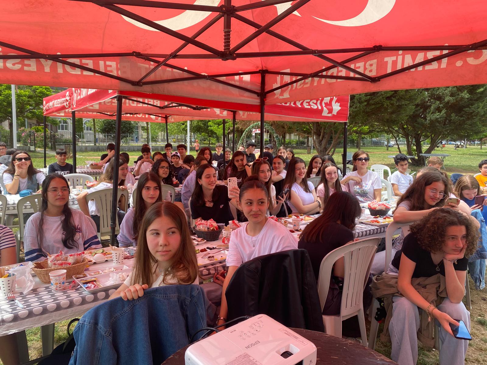 Çinar Akademi LGS Merkezi ilk mezunlarini verdi (6)