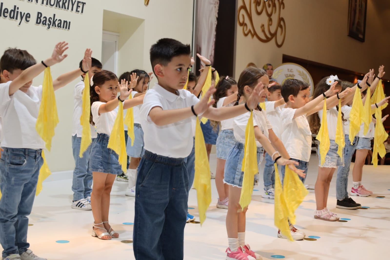 Çınar Çocuk Evlerinde mezuniyet sevinci (38)