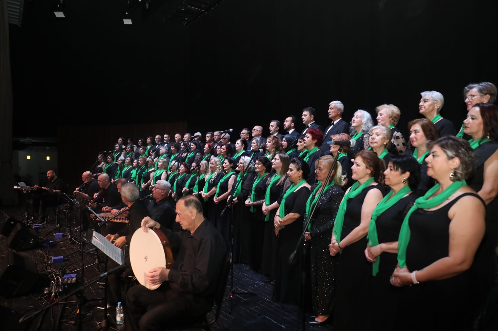 İzmit Belediyesi Türk Sanat Müziği Korosundan muhteşem konser (5)