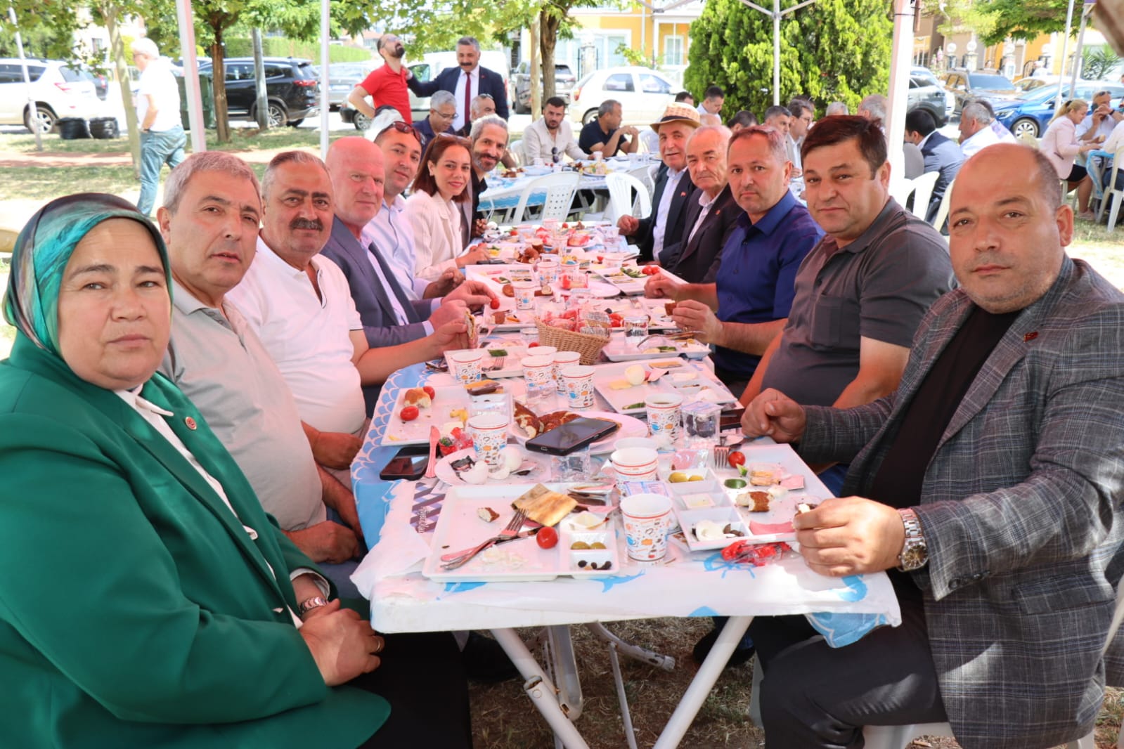 Kocaeli'nin Muhtarlari Izmit'te Babalar Günü'nde bulustu (3)