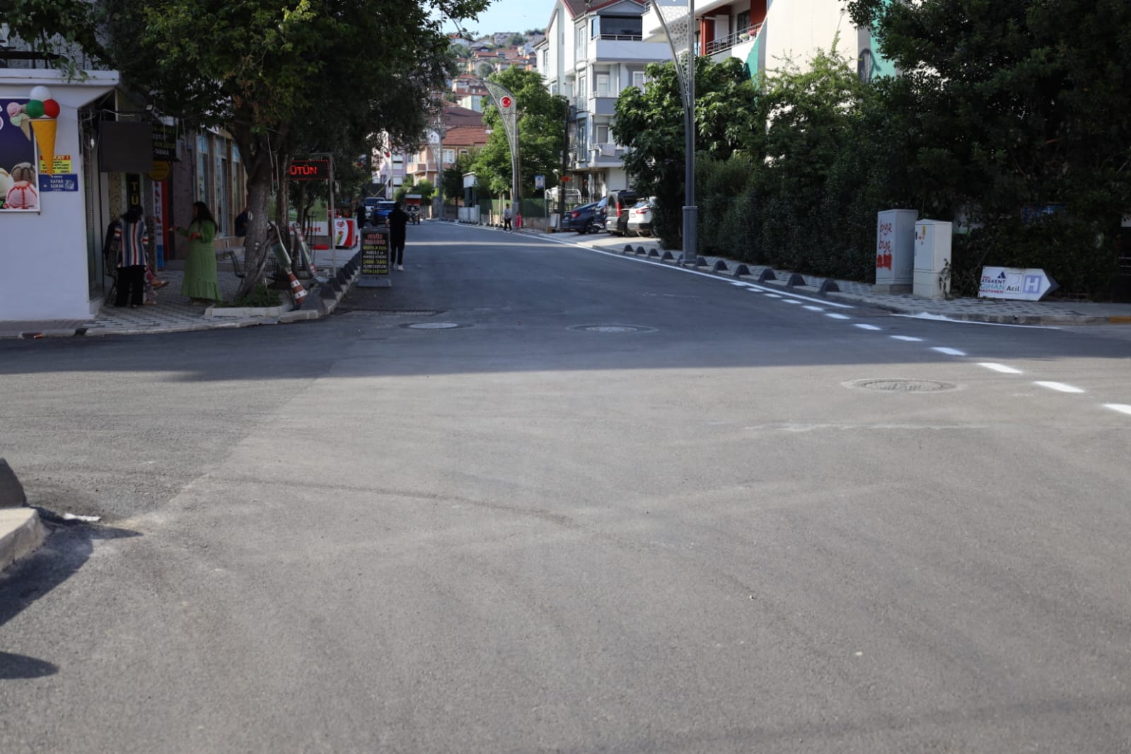 Yenisehir Mahallesinde kapsamli yol ve kaldirim yenileme çalismasi tamamlandi (4)