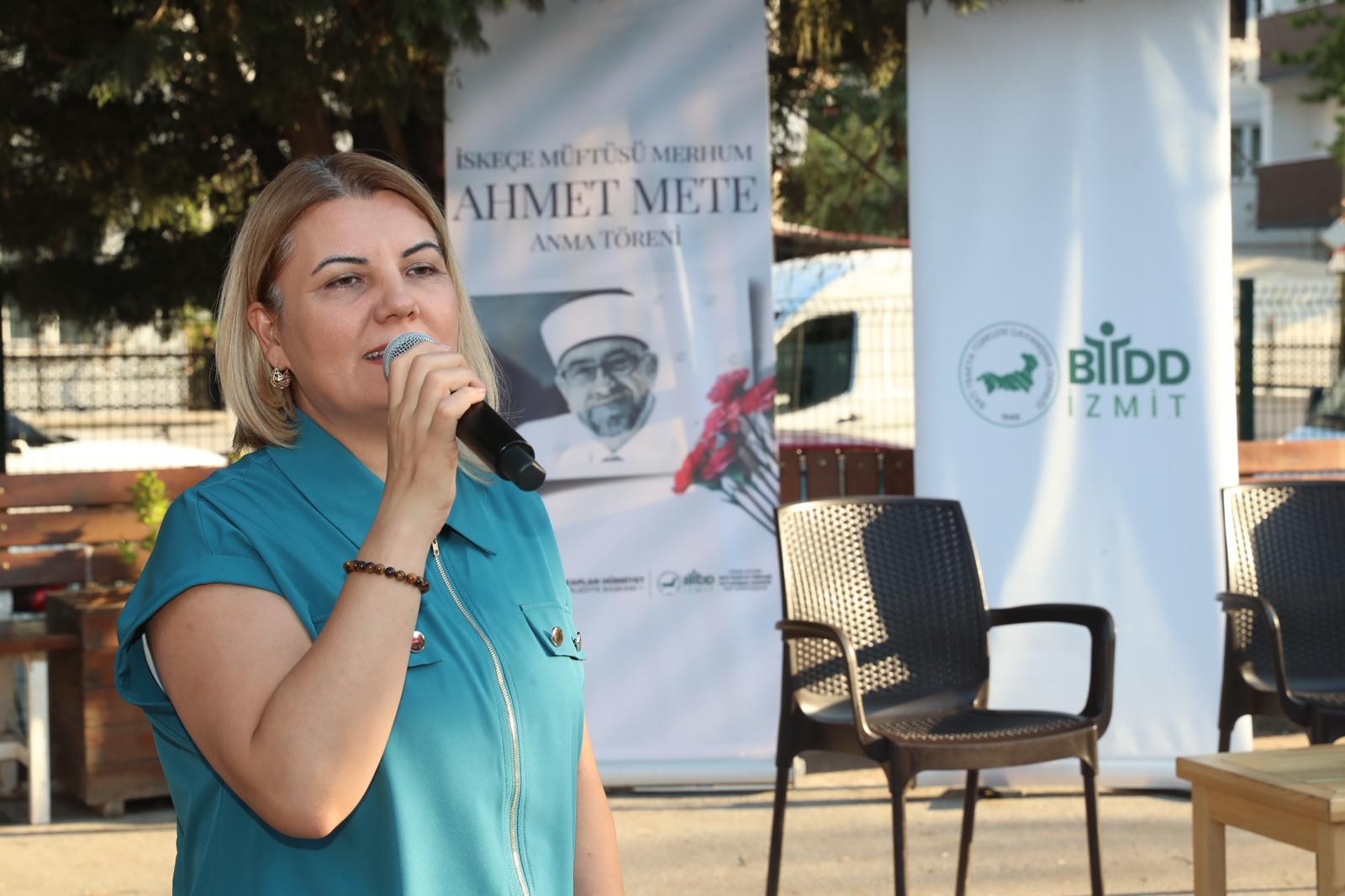 Bati Trakya'nin dava adami Ahmet Mete Izmit'te dualarla anildi (4)