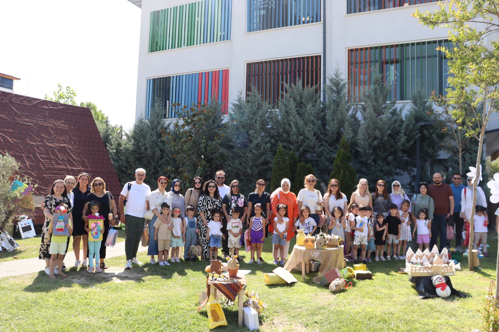 Çınar Çocuk Evleri yılsonu sergisi ailelerden tam not aldı (3)