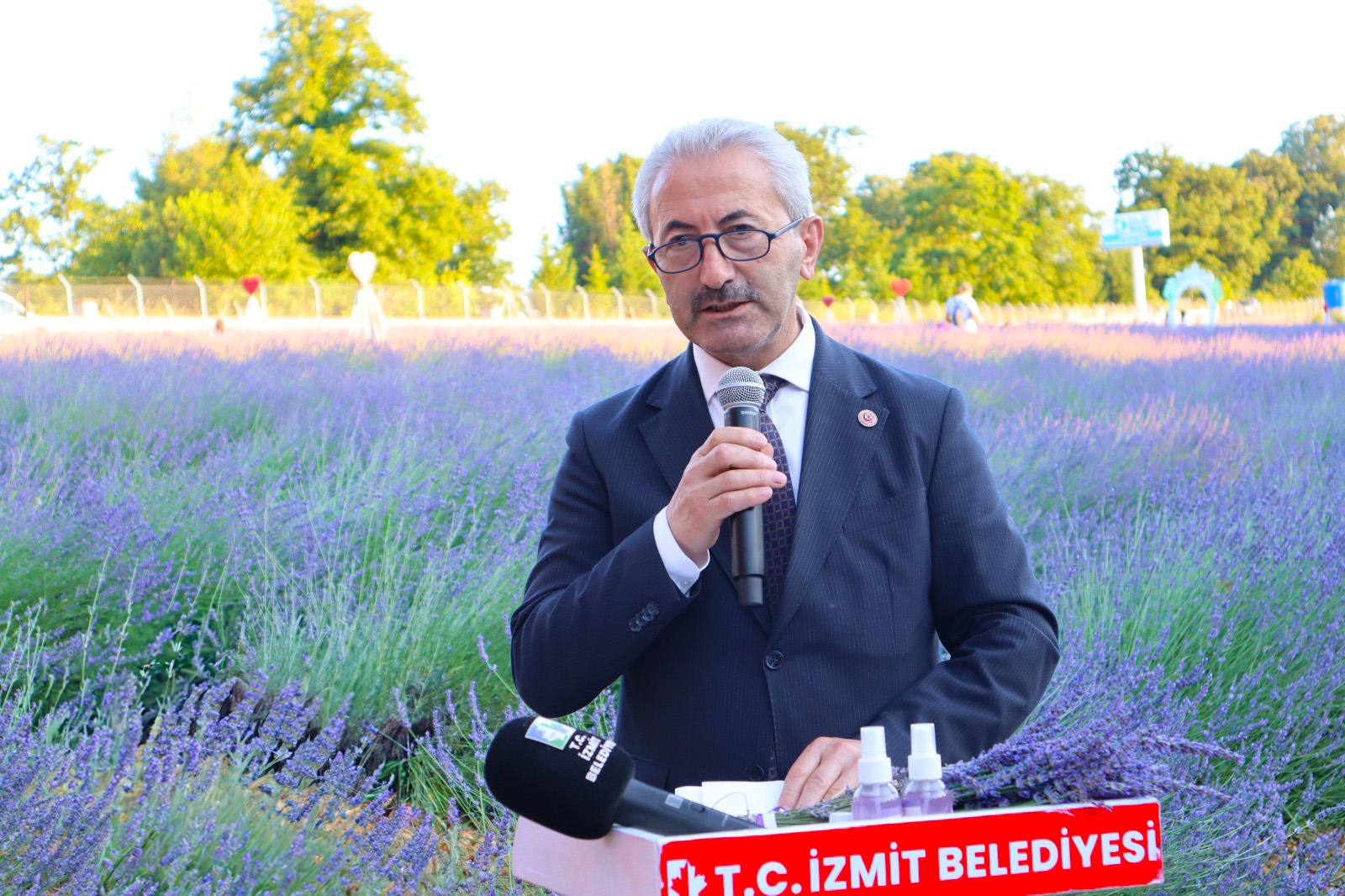 Durhasan'da mor sölen (11)