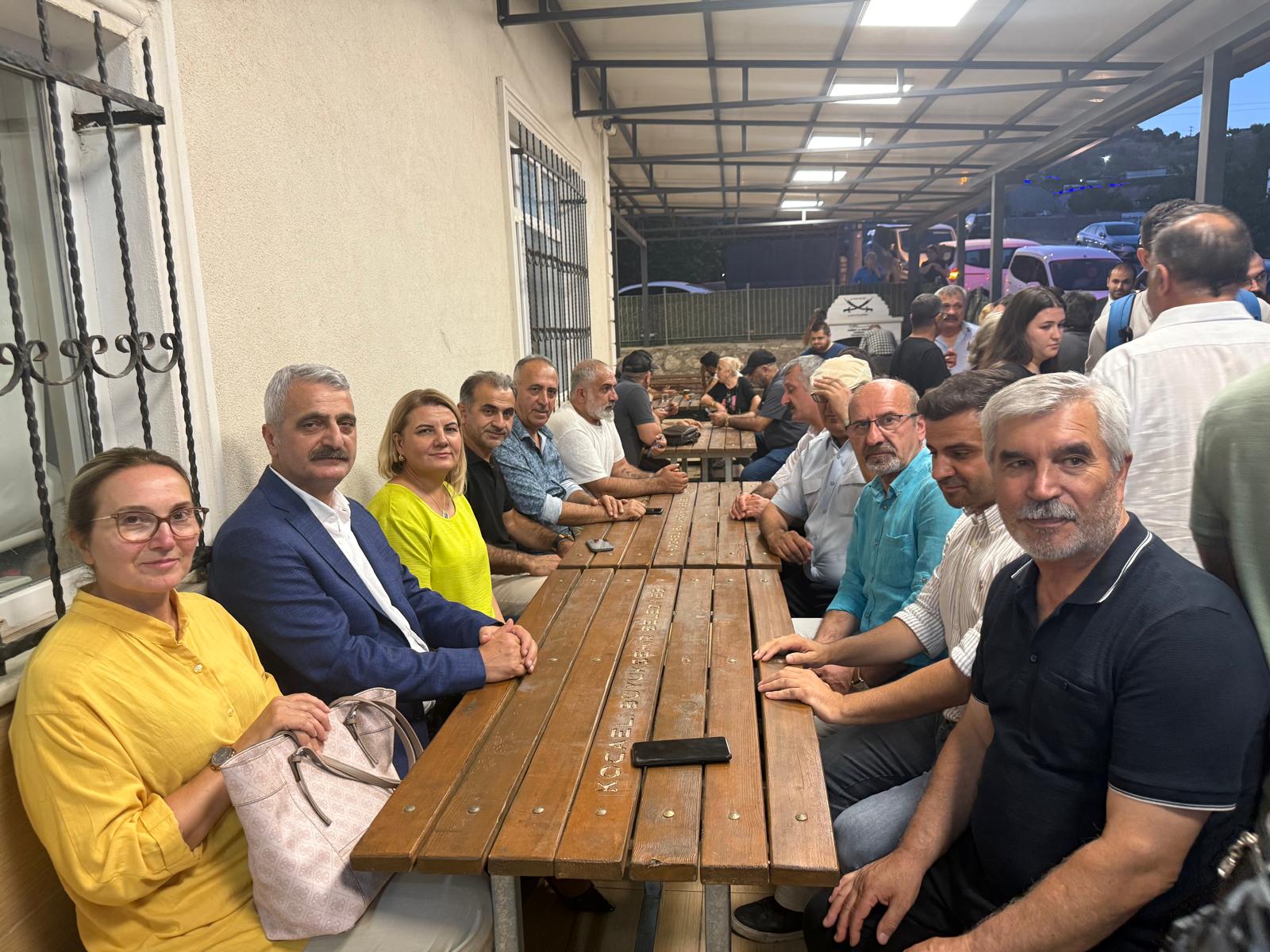 Fatma Başkan yas-ı matem orucu tutan canlarla buluştu (6)