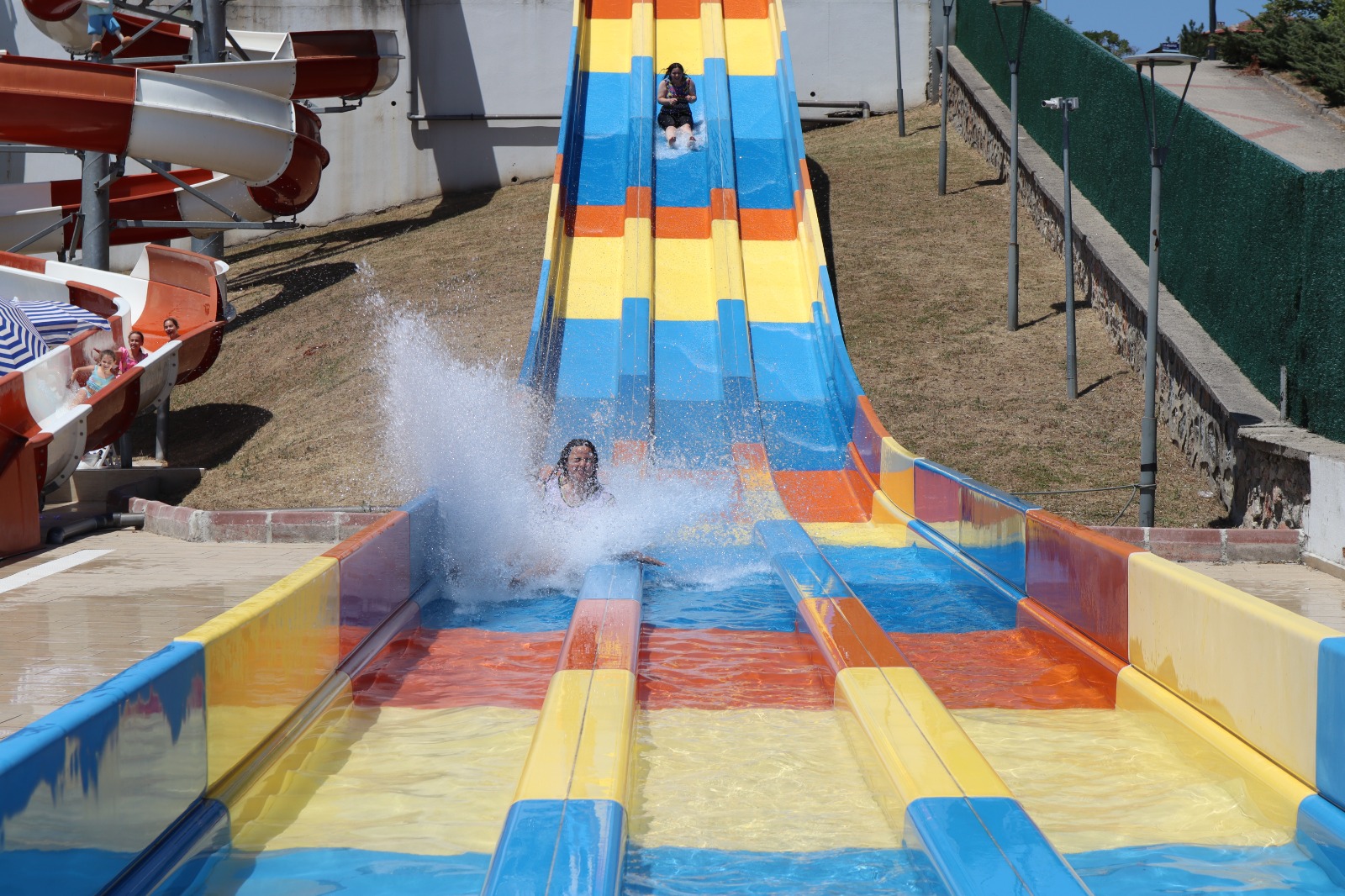 İzmit Belediyesi Aquapark’ı yoğun ilgiyle açıldı (8)