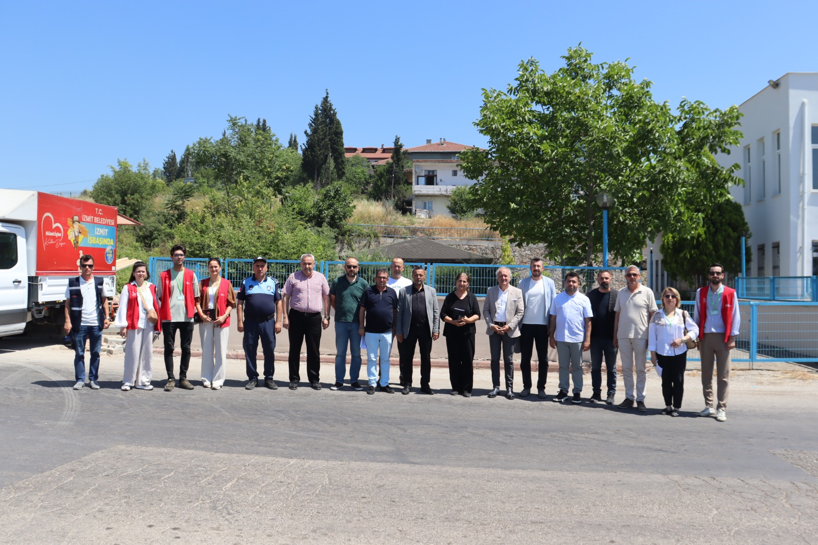 Izmit Belediyesi Gültepe Fatih Mahallesinin nabzini tuttu (3)