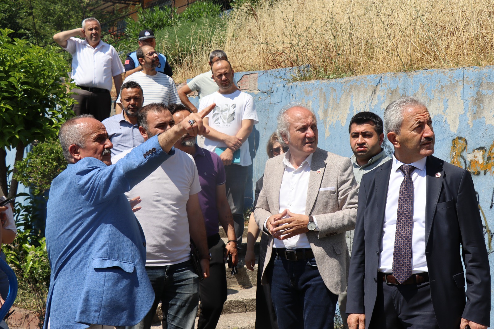 İzmit Belediyesi Gültepe Mahallesi'nde talepleri dinledi (16)