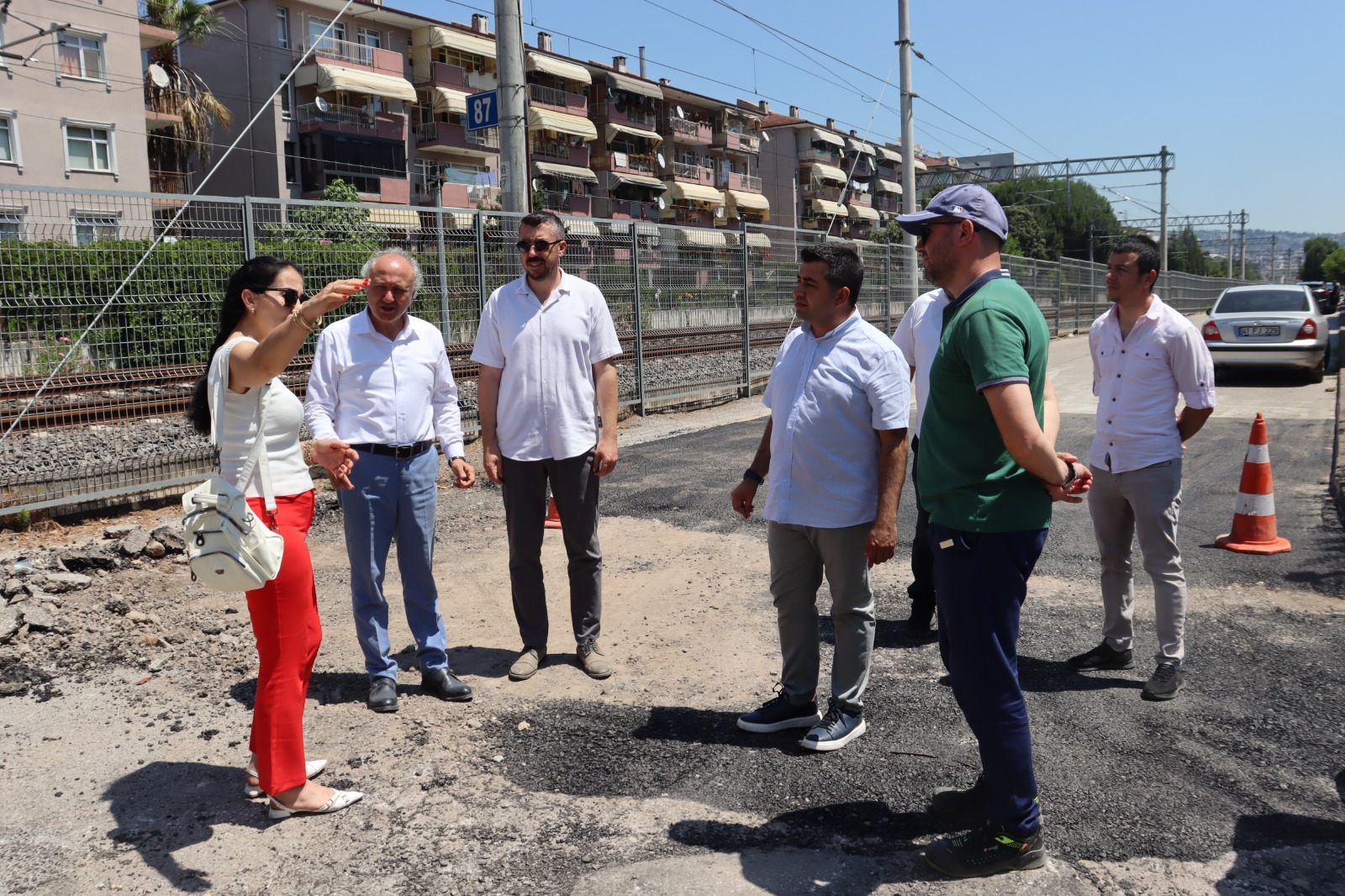 İzmit Belediyesinden Cumhuriyet Mahallesi’nde 30 yıllık soruna neşter (5)
