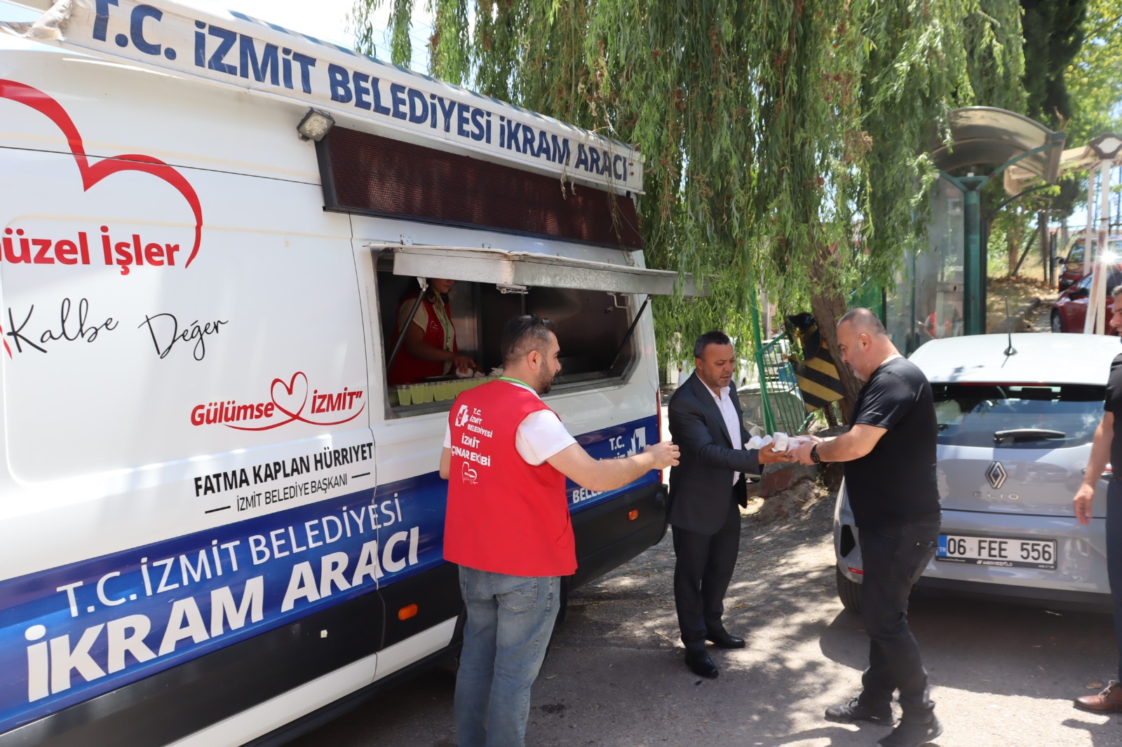 Izmit Belediyesinin Cuma Bulusmalari 28 Haziran Mahallesi'nde devam etti (5)