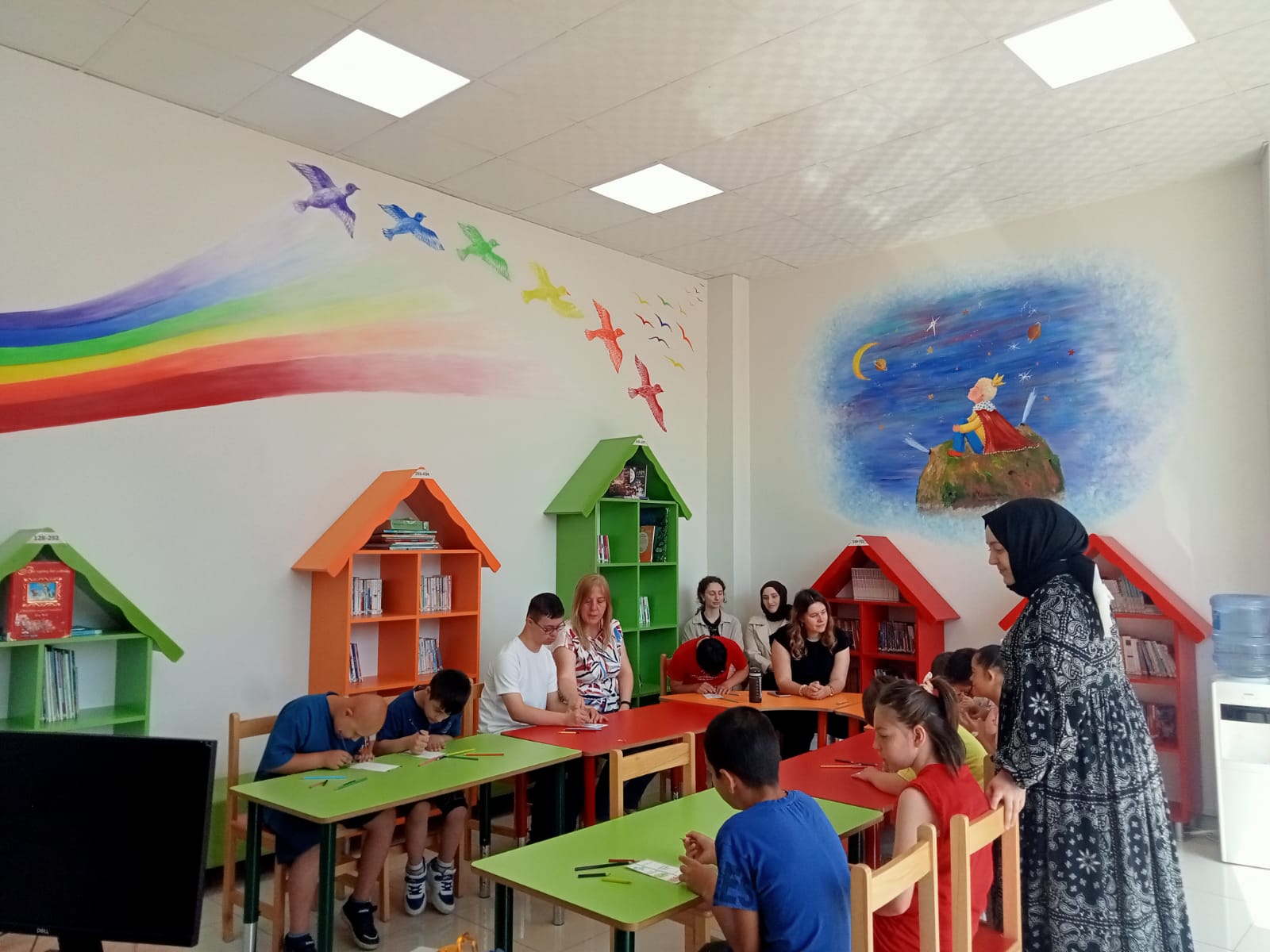 Özel çocuklar İZGİM’de kitaplarla ve el sanatlarıyla tanıştı (6)
