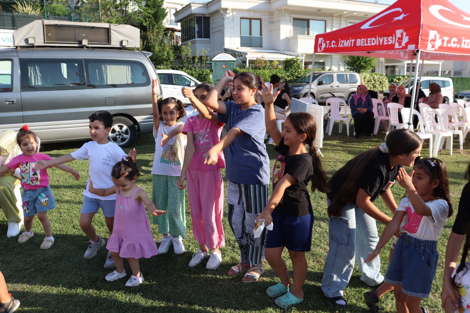 Tüysüzler'de çocuklar eglenceye doydu (3)