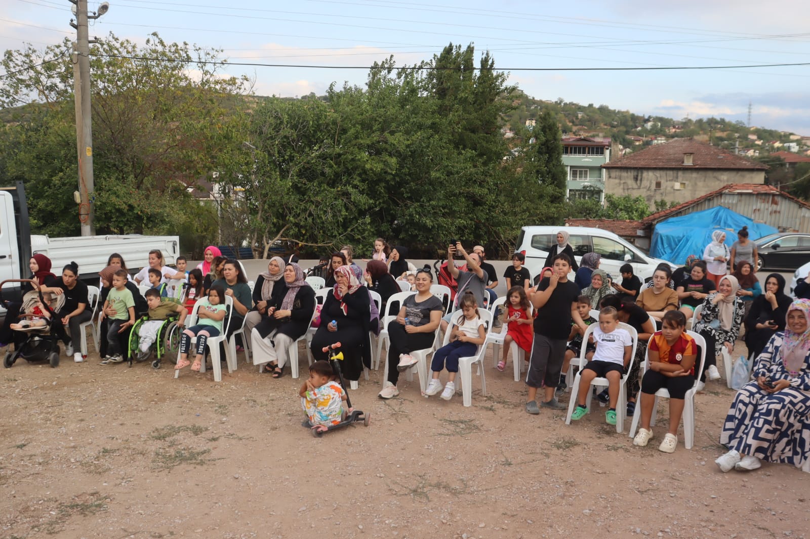 İzmit Belediyesinden Hatipköy’de renkli çocuk etkinliği (7)