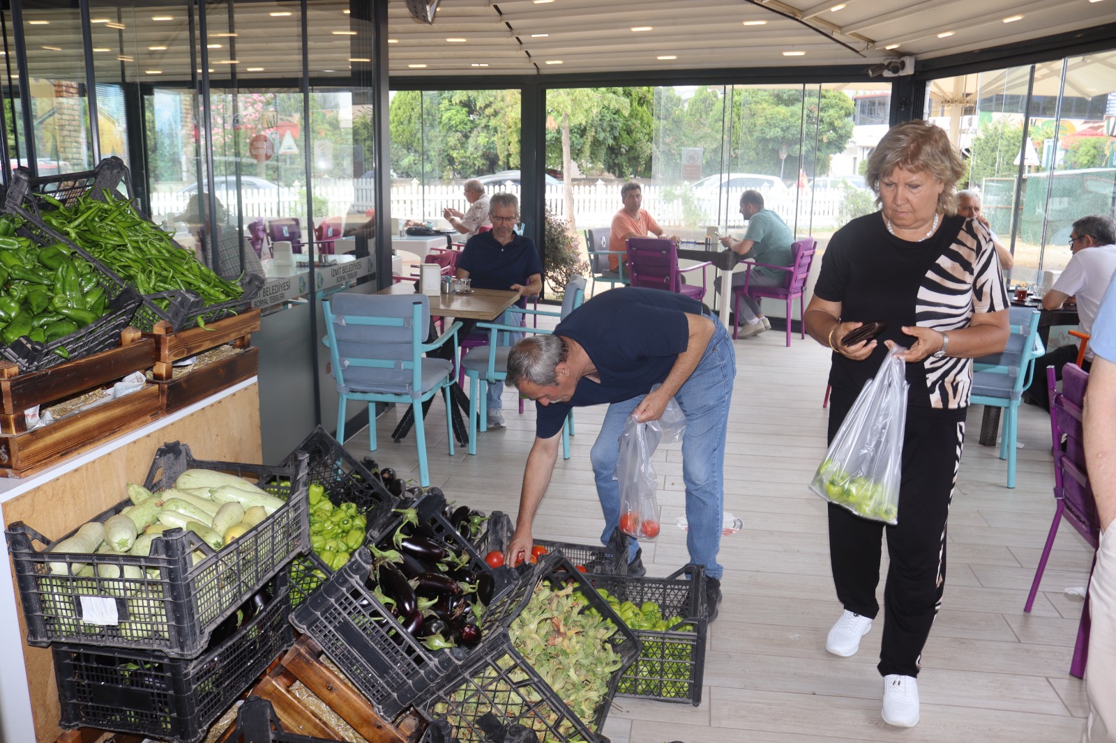 Izmit'in dogal ürünleri Asevi ve Kent Lokantasindan halkin sofrasina ulasiyor (5)