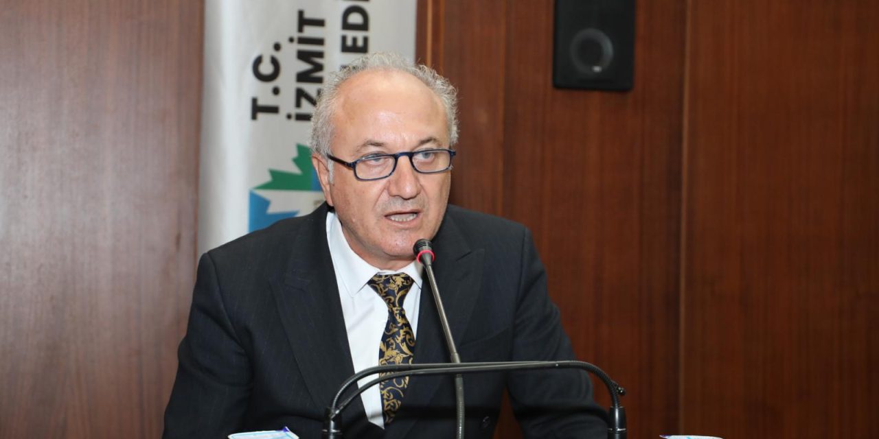 İZMİT BELEDİYE MECLİSİNDE DÜNYA BARIŞ GÜNÜ VURGUSU
