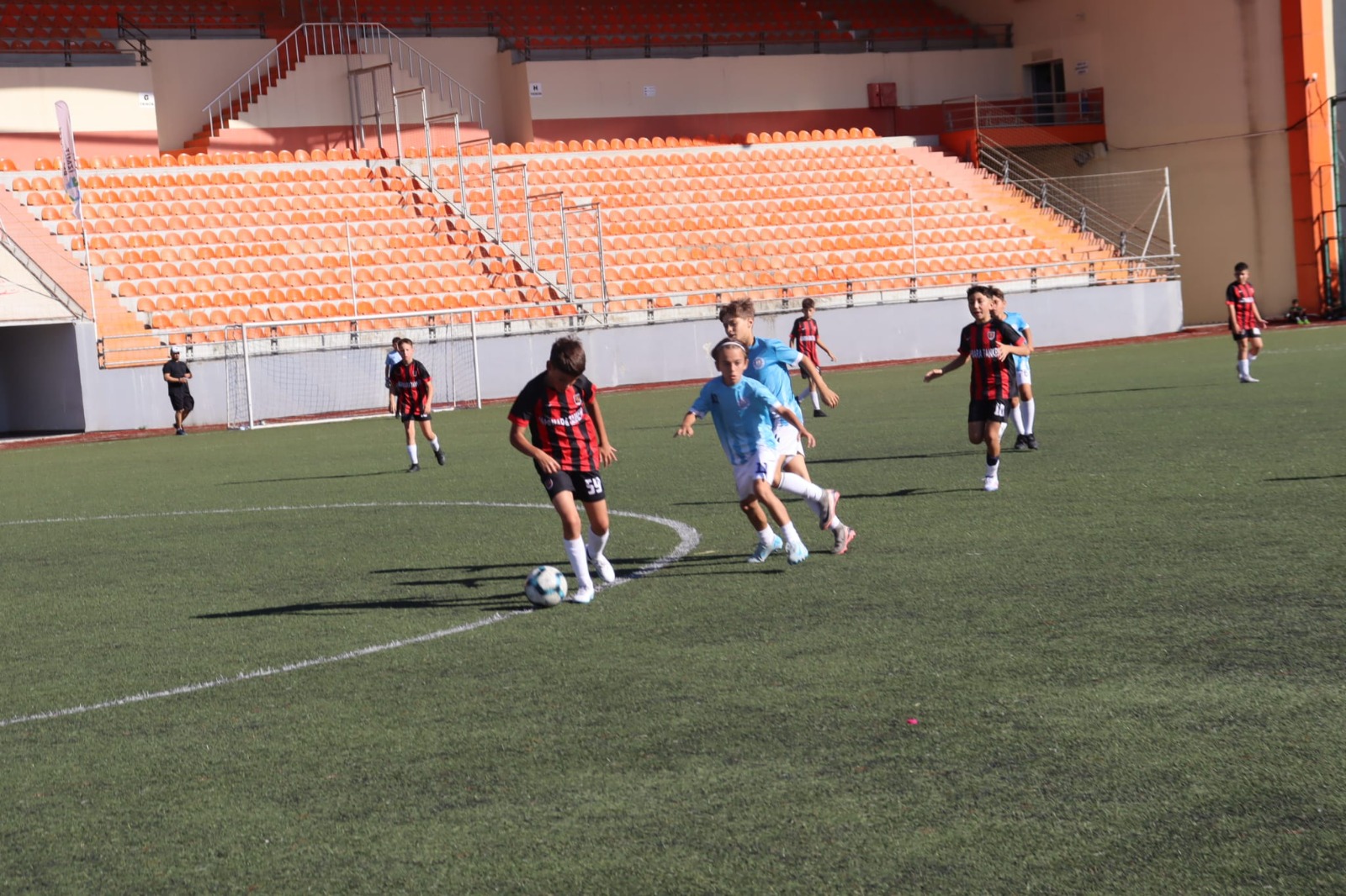 İzmit’te Zafer Bayramı futbol coşkusu yaşandı (2)