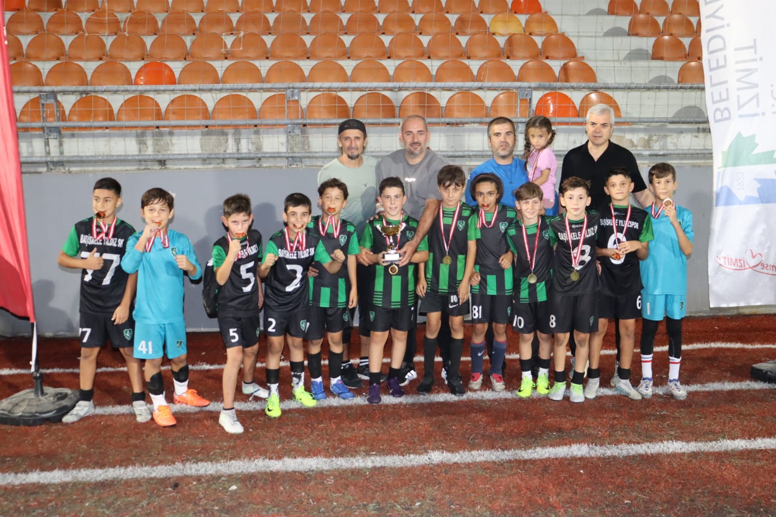İzmit’te Zafer Bayramı futbol coşkusu yaşandı (7)