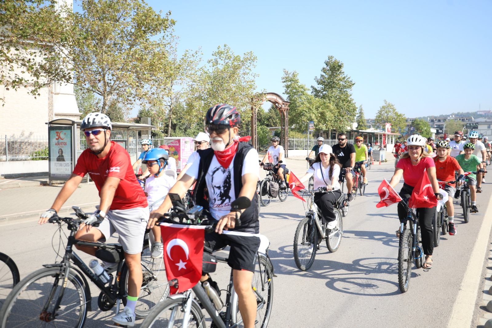 Pedallar zafer için çevrildi (1)