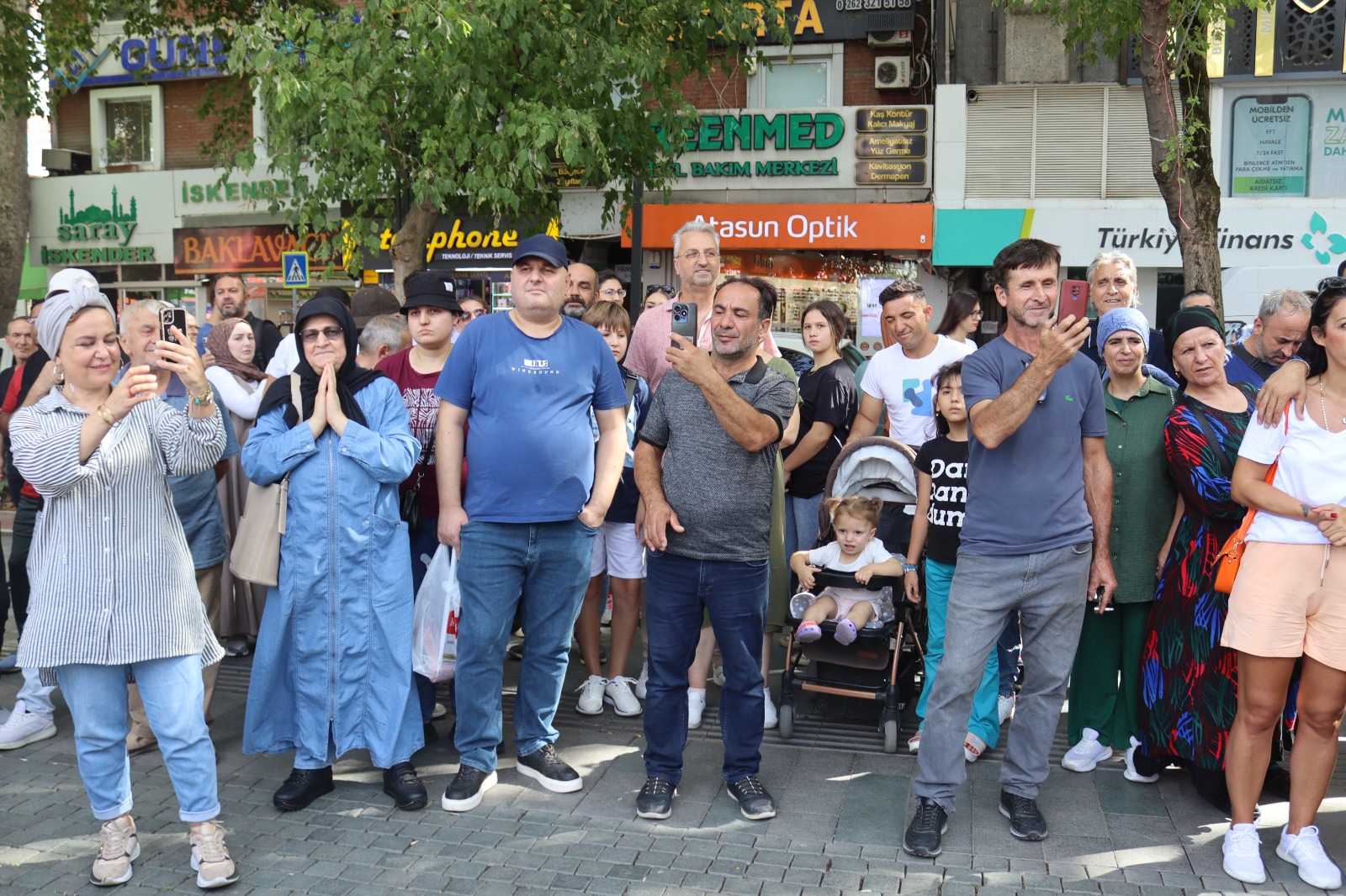 Vatandas Programa yogun ilgi gösterdi Vatandas Programa yogun ilgi gösterdi