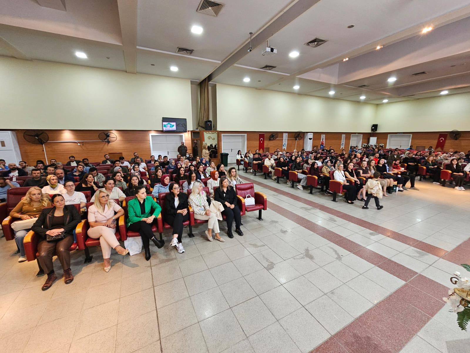 Çinar Çocuk Evleri'nde yeni egitim dönemi veli toplantisi gerçeklestirildi (2)