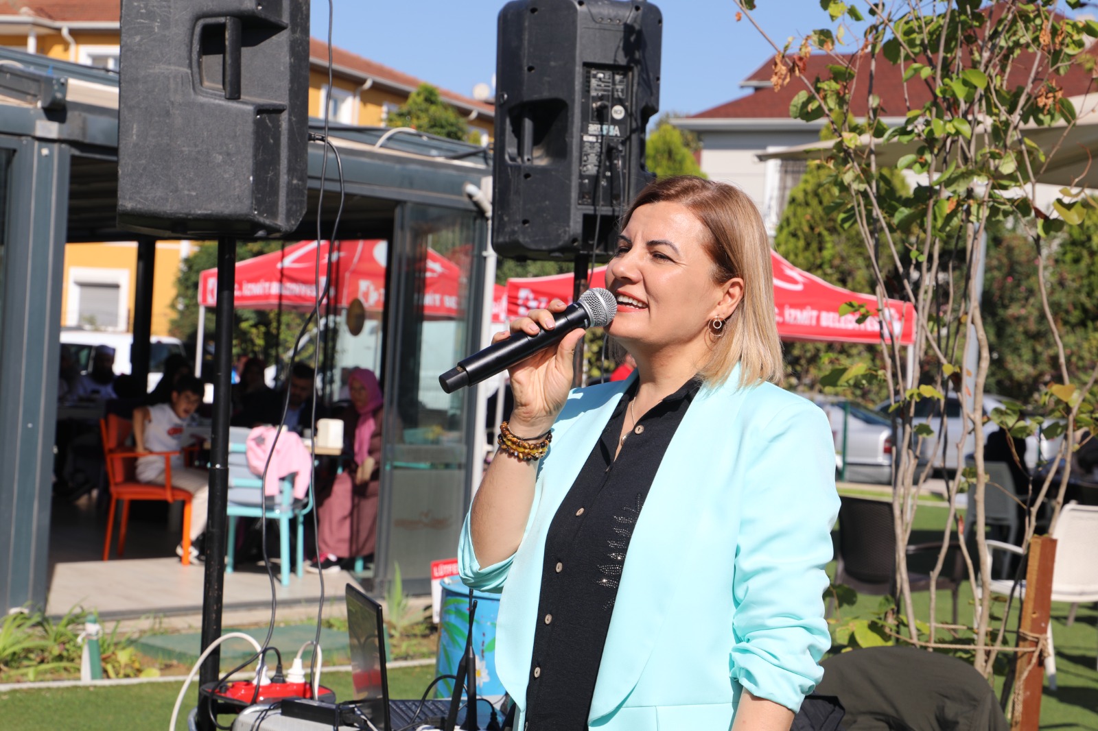 Fatma Baskan, din görevlilerini aileleriyle agirladi (13) Fatma Baskan, din görevlilerini aileleriyle agirladi (13)