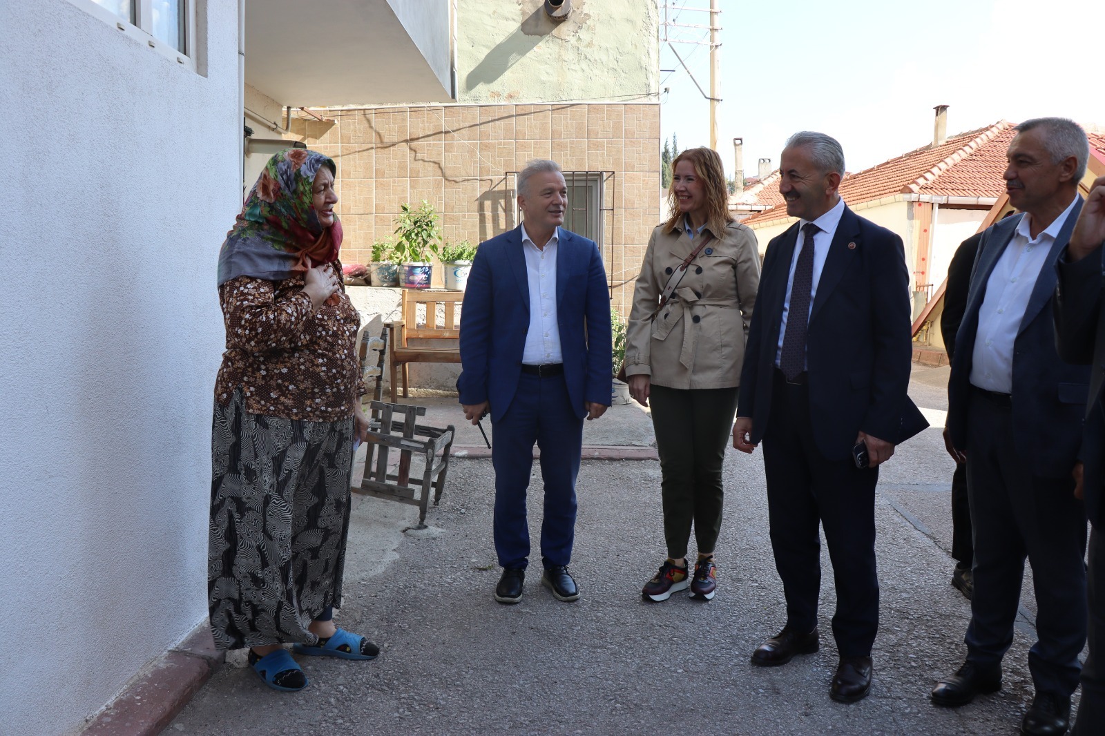 Hacıhızır Mahallesi’nin talepleri yerinde dinlendi (10) Hacıhızır Mahallesi’nin talepleri yerinde dinlendi (10)