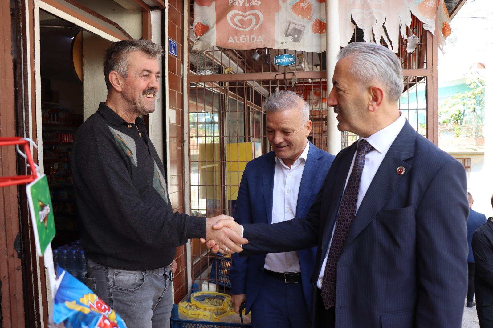 Hacıhızır Mahallesi’nin talepleri yerinde dinlendi (4) Hacıhızır Mahallesi’nin talepleri yerinde dinlendi (4)