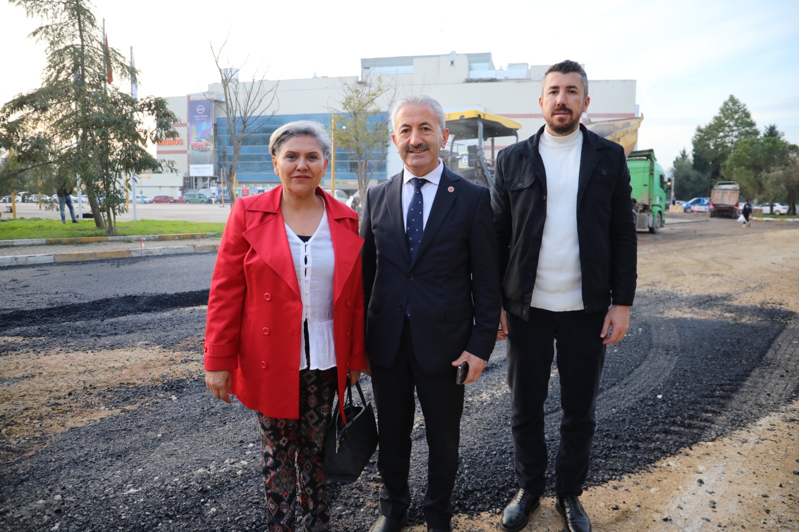 İzmit Belediyesi, Yahya Kaptan’da asfalt çalışmalarını hızlandırdı (4) İzmit Belediyesi, Yahya Kaptan’da asfalt çalışmalarını hızlandırdı (4)