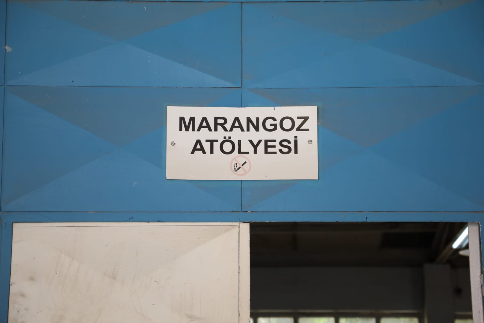 Izmit Belediyesi atölyeleri fabrika gibi üretmeye devam ediyor (7)
