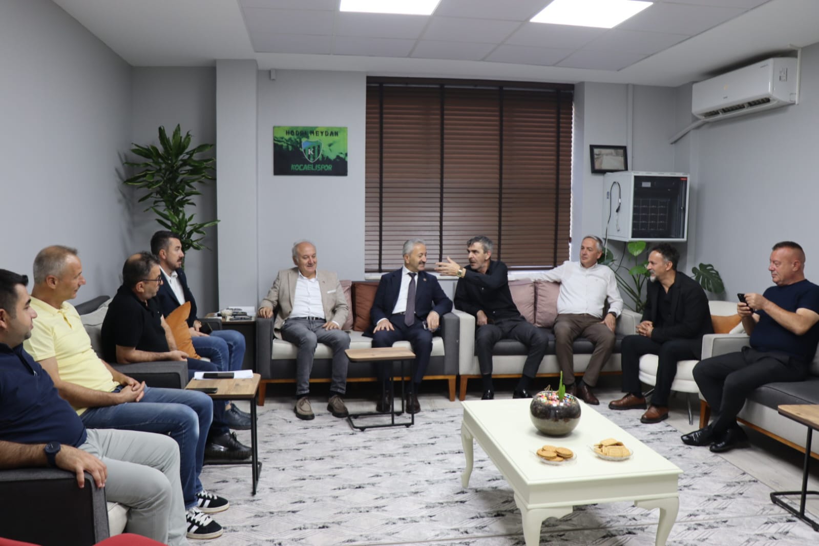 İzmit Belediyesinden Paşa'ya ziyaret (4)