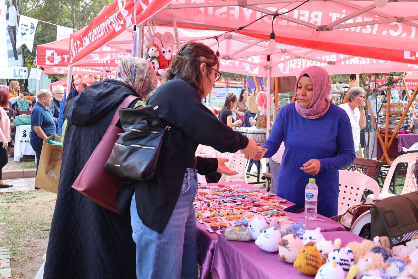 Örgü Festivali renkli görüntülere sahne oldu (12)