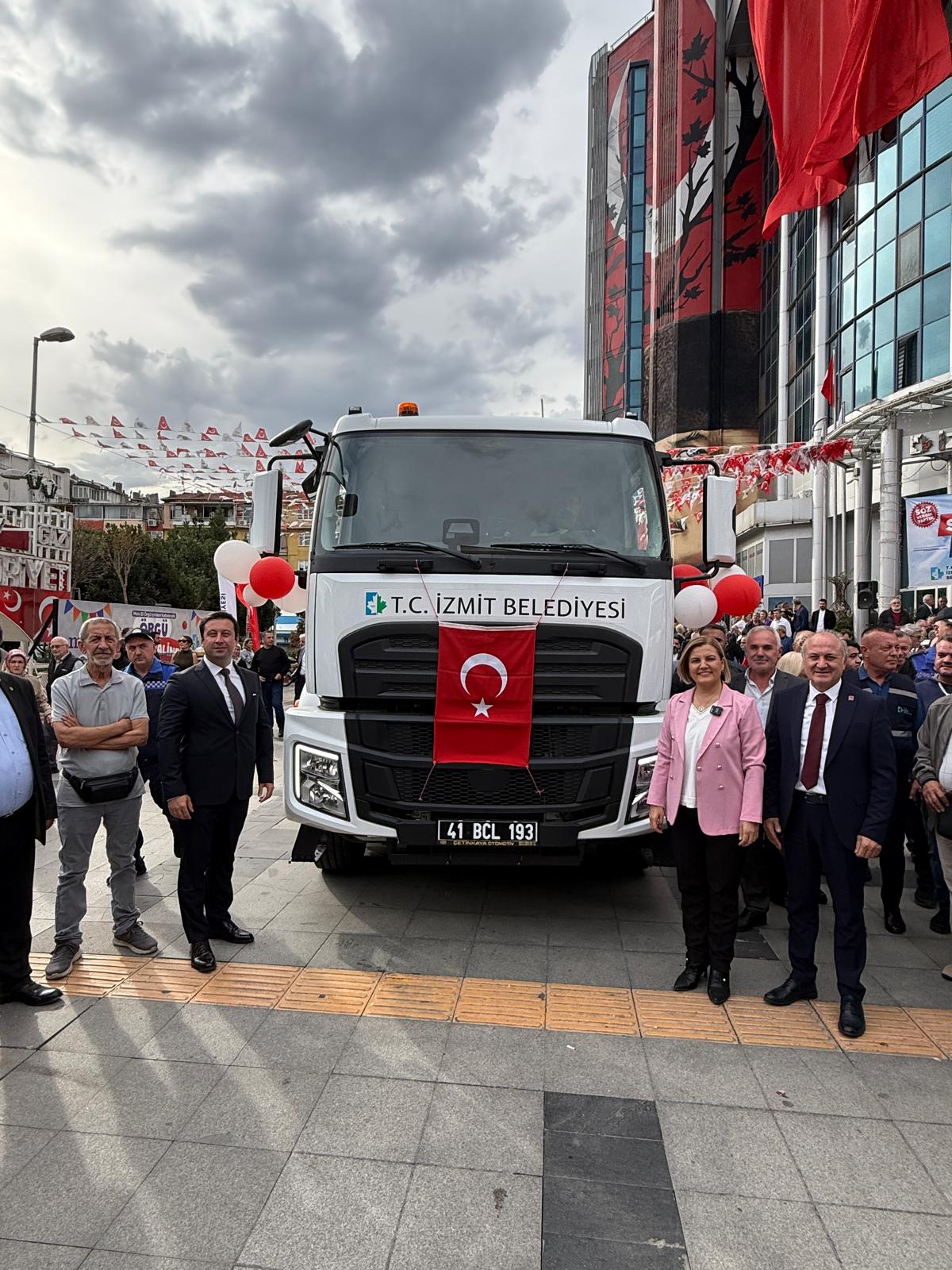 IZMIT IÇIN YEPYENI ARAÇLAR, DAHA GÜÇLÜ HIZMET FILOSU (2)