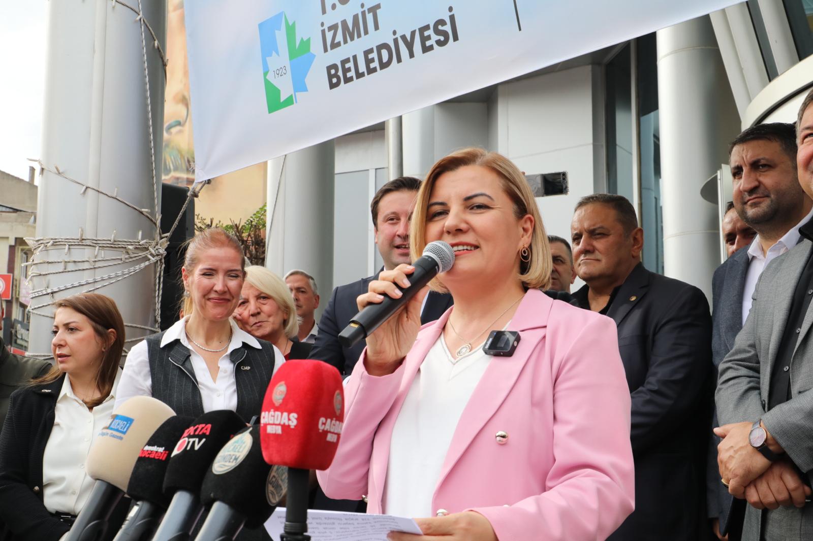Izmit Belediye Baskani Fatma Kaplan Hürriyet