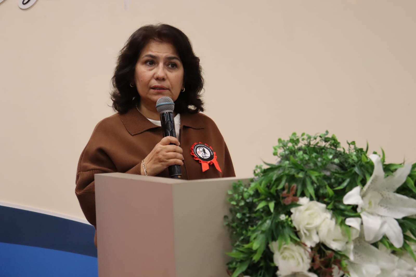 İzmit Belediyesi Başkan Yardımcısı Sibel Solakoğlu İzmit Belediyesi Başkan Yardımcısı Sibel Solakoğlu