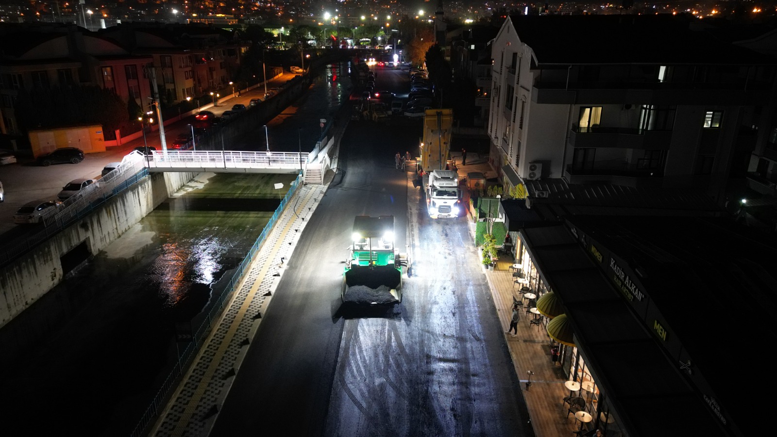 İzmit Belediyesinden Alikahya’ya konforlu ve güvenli yol düzenlemesi (3)