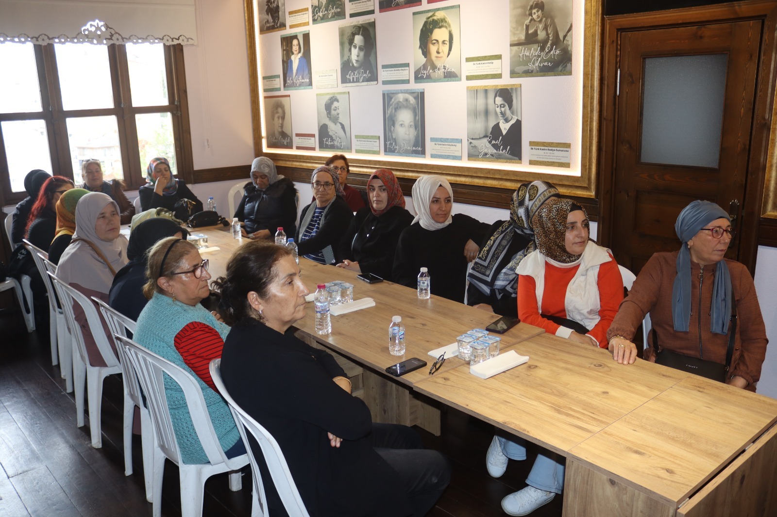 Kadın Kadına Konak Buluşmaları Gültepe Fatih Mahallesi kadınlarını ağırladı (2)