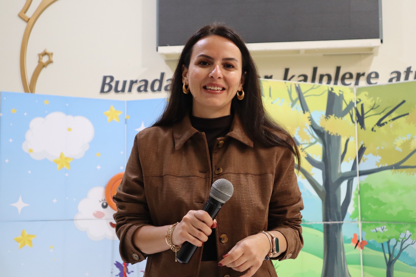 Kadın ve Aile Hizmetleri Müdürü Burcu Bineklioğlu