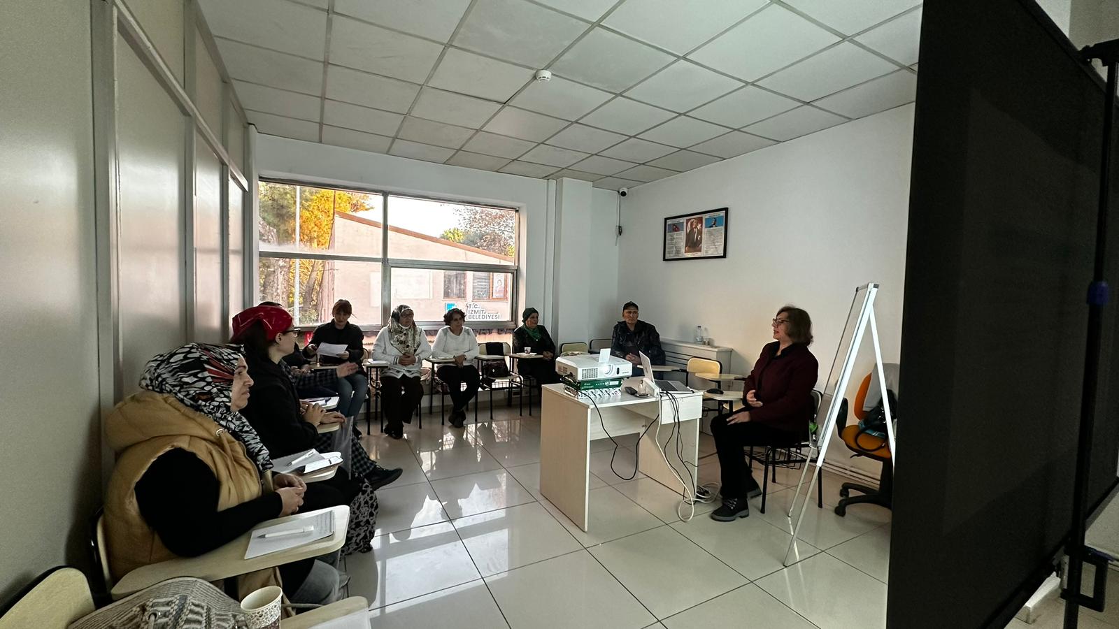 Engelsiz Ebeveyn Akademisi’nde Psikolojik Dayanıklılık ve Stres Yönetimi Eğitimi (3) Engelsiz Ebeveyn Akademisi’nde Psikolojik Dayanıklılık ve Stres Yönetimi Eğitimi (3)