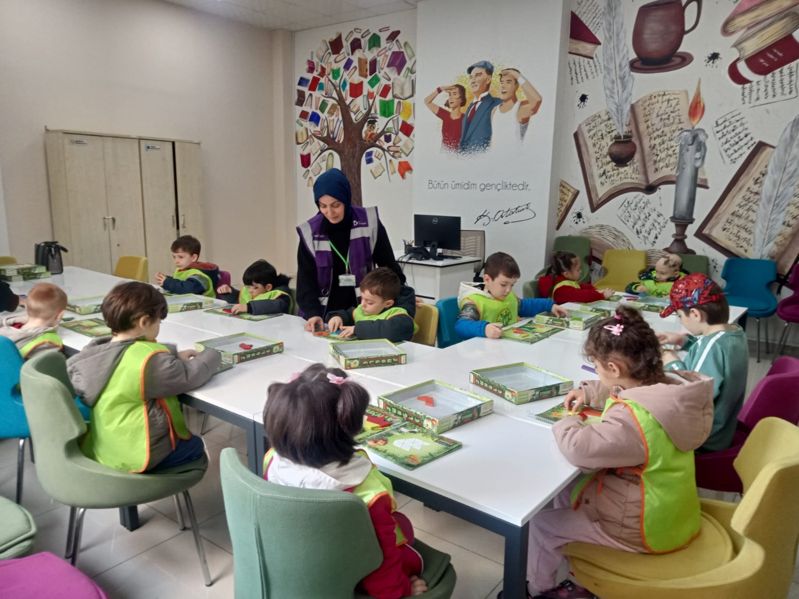 IZGIM, minikleri Çocuk Kütüphanesi'nde agirladi (4)