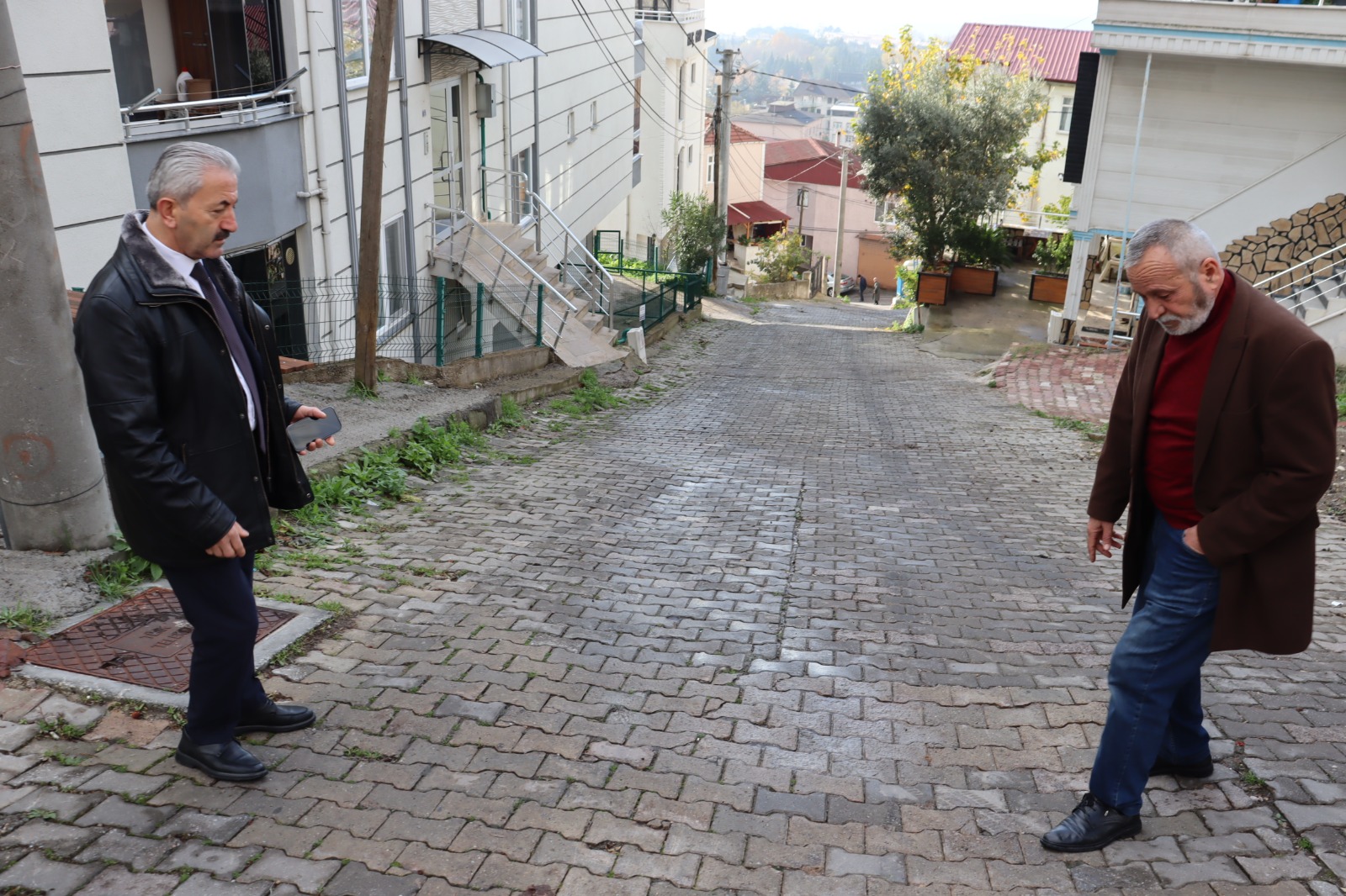İzmit Belediyesi Doğan Mahallesinin taleplerini dinledi (3) İzmit Belediyesi Doğan Mahallesinin taleplerini dinledi (3)