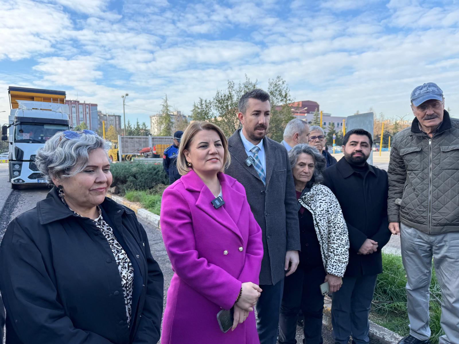 Izmit Belediyesinden Yahya Kaptan'a prestijli sokaklar (7) Izmit Belediyesinden Yahya Kaptan'a prestijli sokaklar (7)