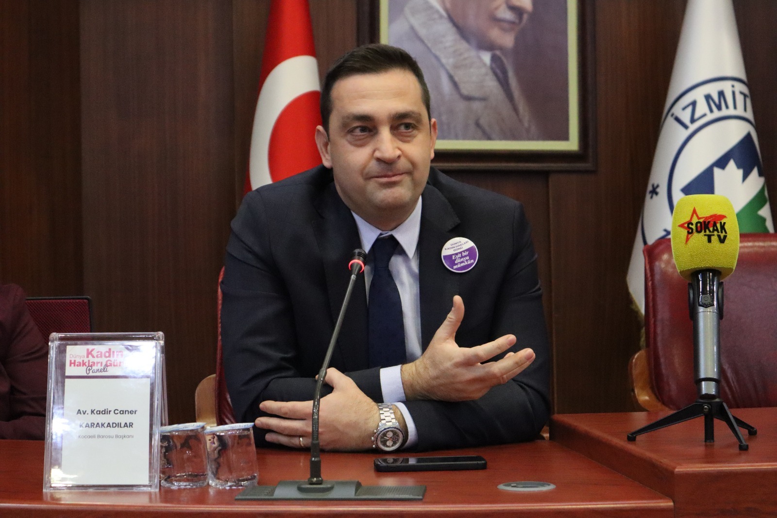Izmit'te 5 Aralik Kadin Haklari Paneli (2) Izmit'te 5 Aralik Kadin Haklari Paneli (2)
