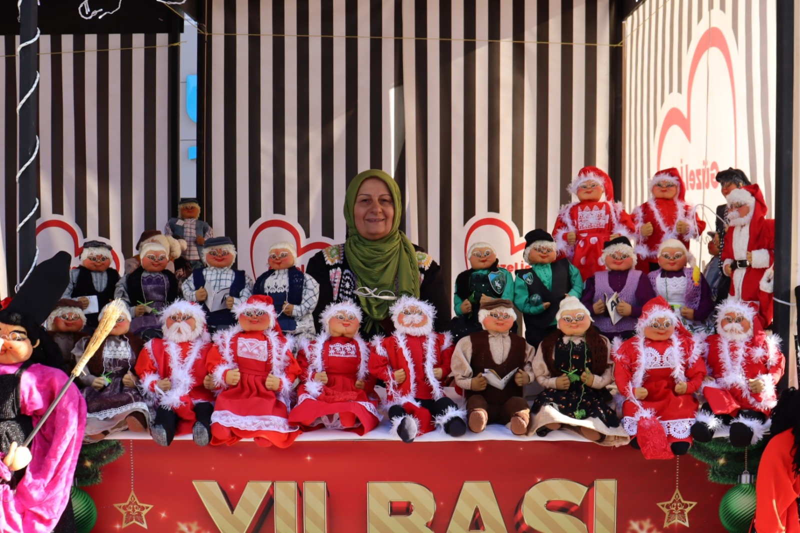 İzmit’te Yılbaşı İyilik Pazarı başladı (5)
