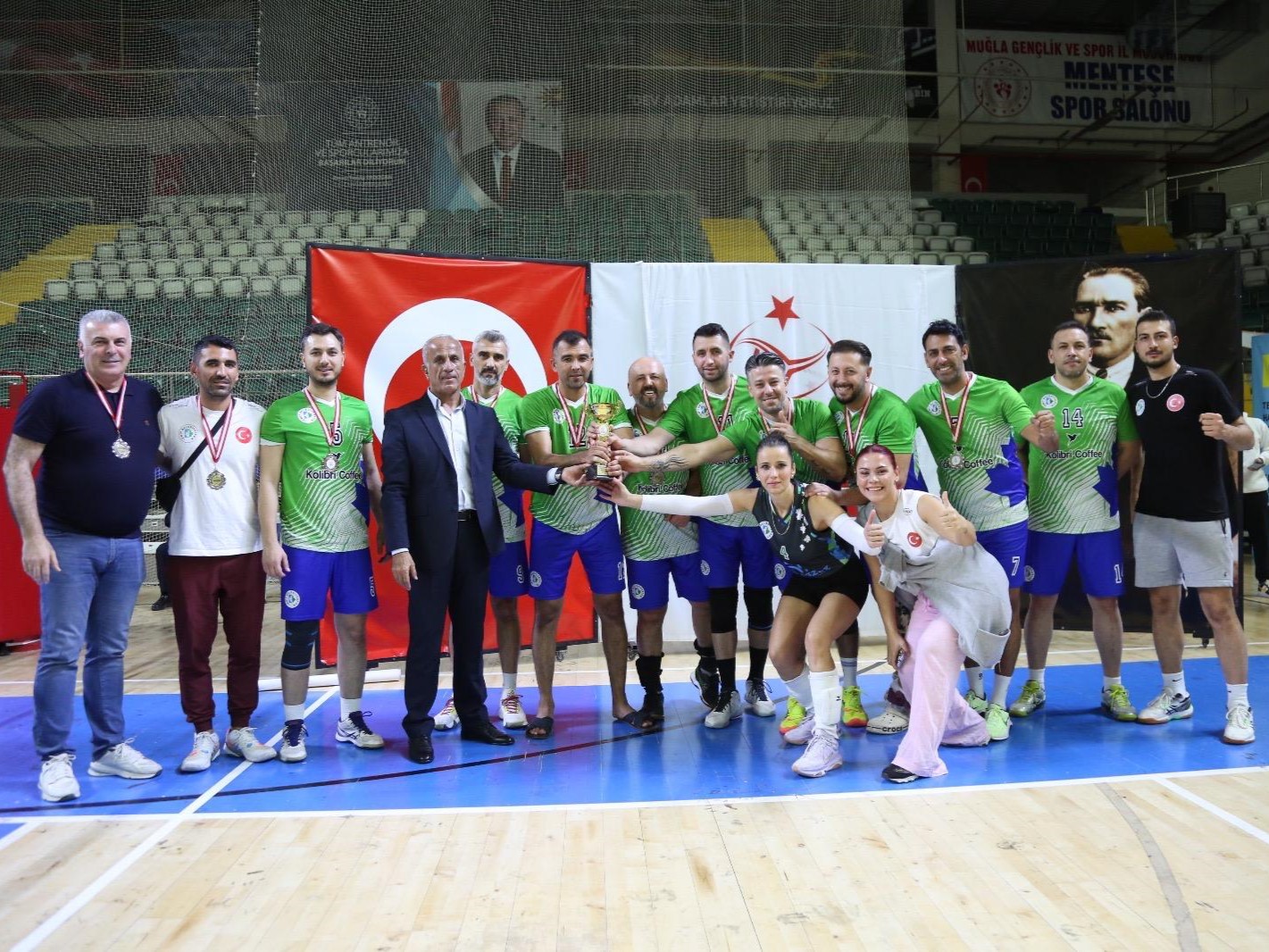 Veteranlar Turnuvasi'nda Izmit Belediyespor damgasi (1)