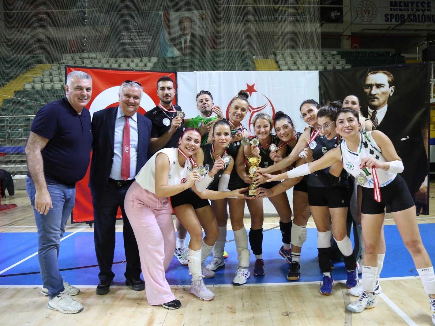 Veteranlar Turnuvasi'nda Izmit Belediyespor damgasi (9)