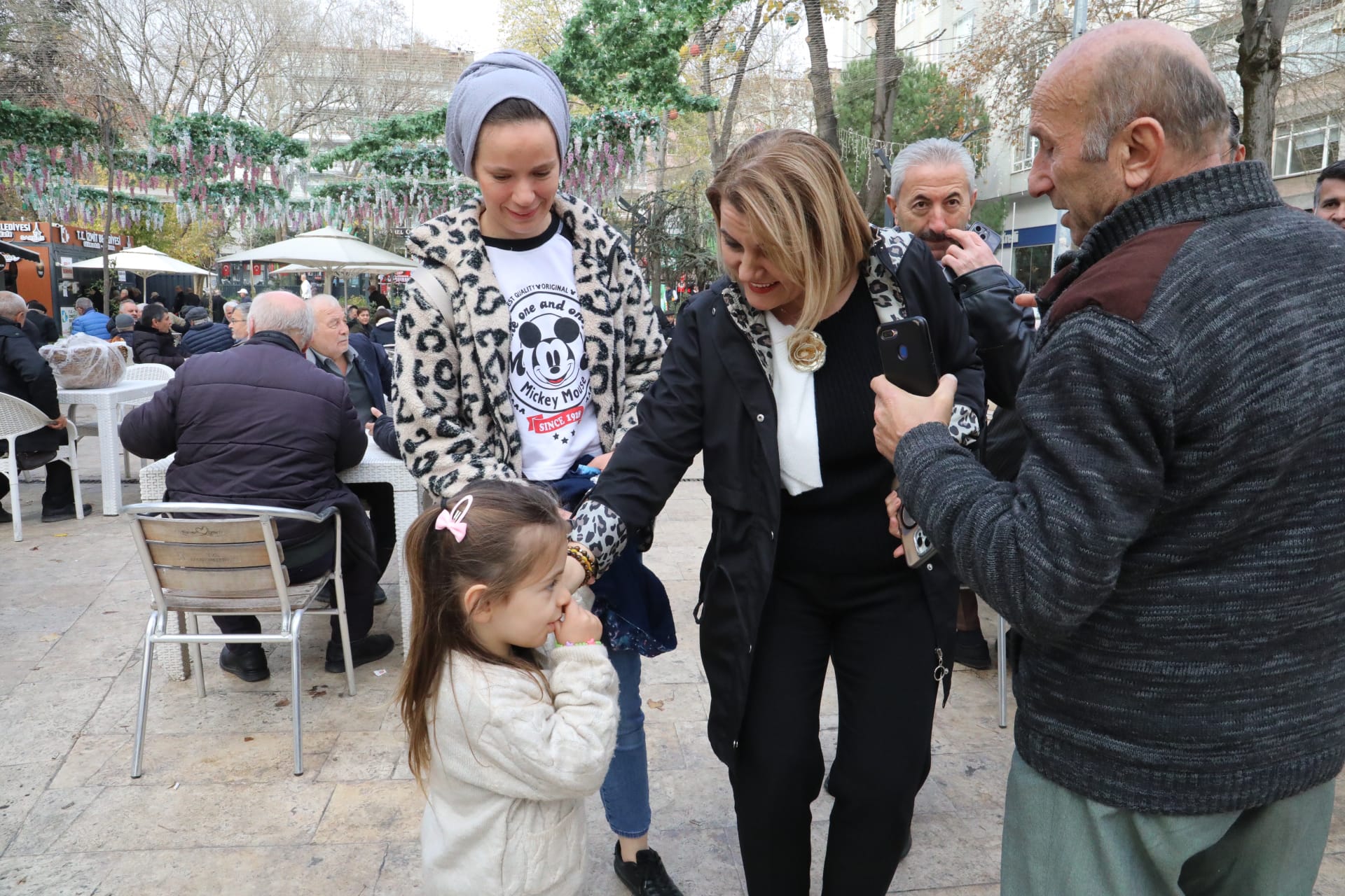 Yeni Cuma Parki yaz aylarinda botanik bahçesine dönüsecek (12)
