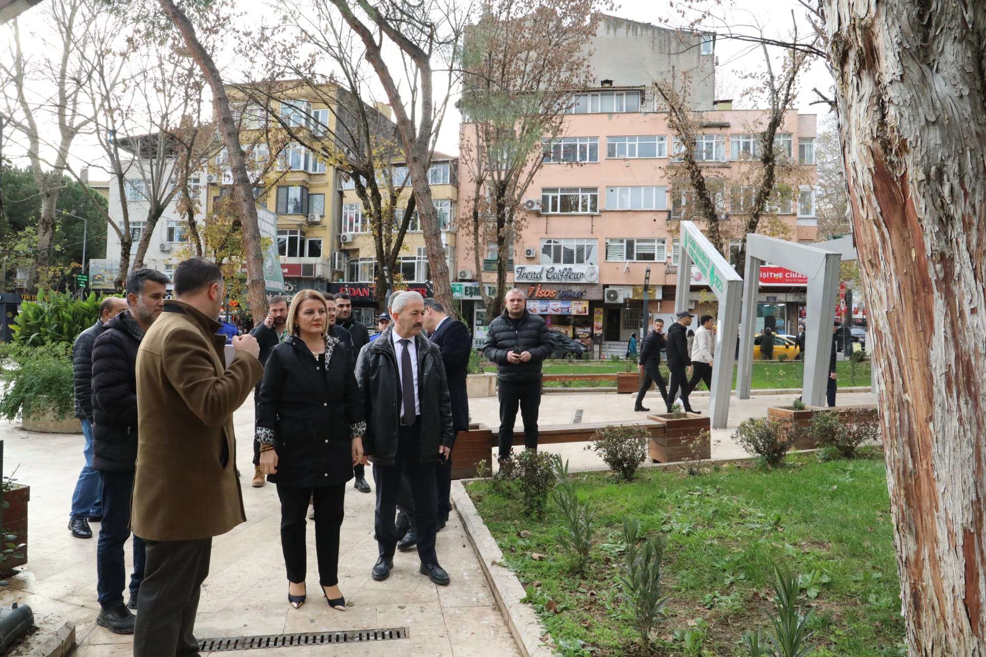 Yeni Cuma Parki yaz aylarinda botanik bahçesine dönüsecek (6)
