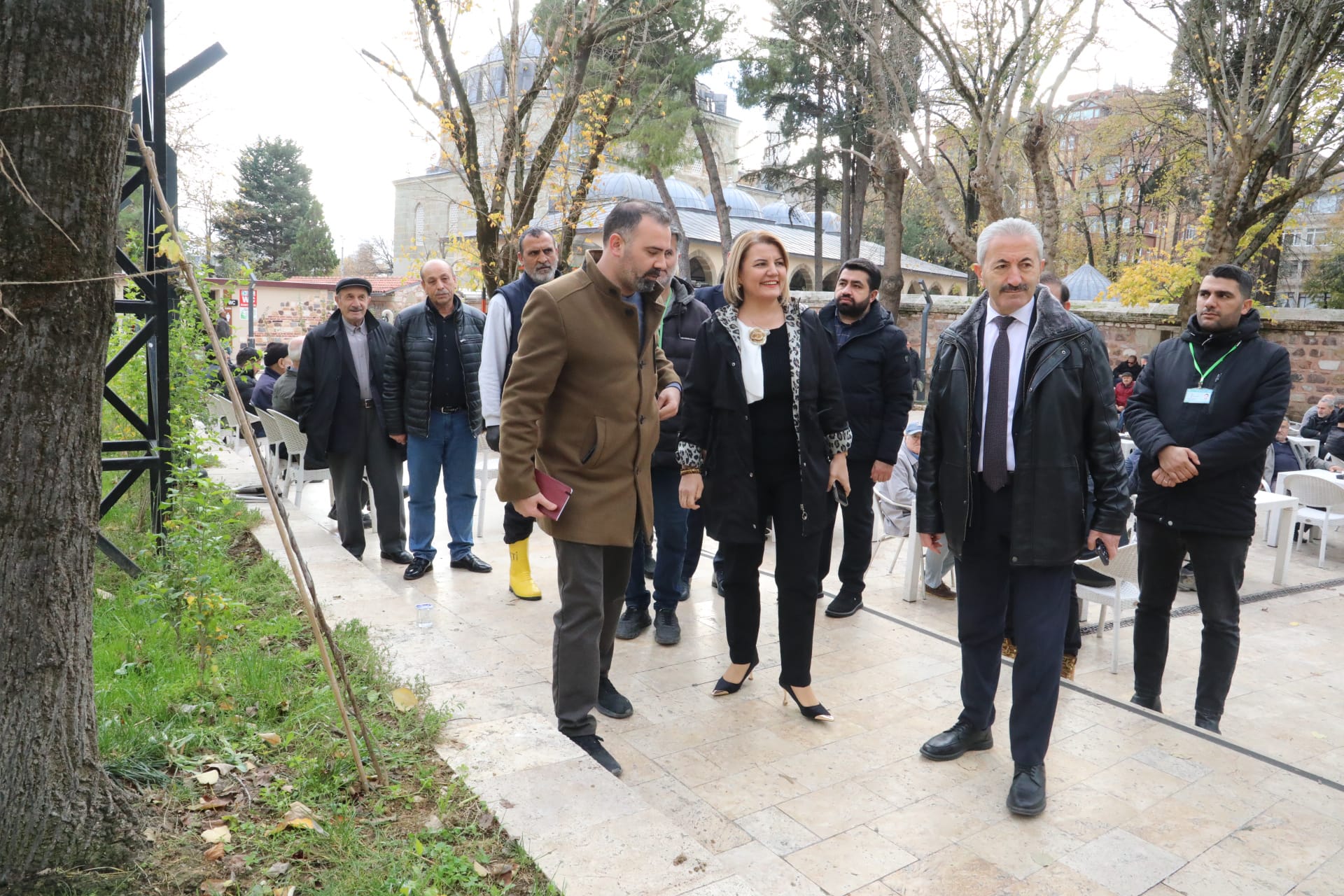 Yeni Cuma Parki yaz aylarinda botanik bahçesine dönüsecek (9)